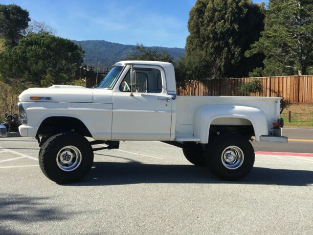 One Of A Kind 4x4 FlareSide 1969 Ford F-100