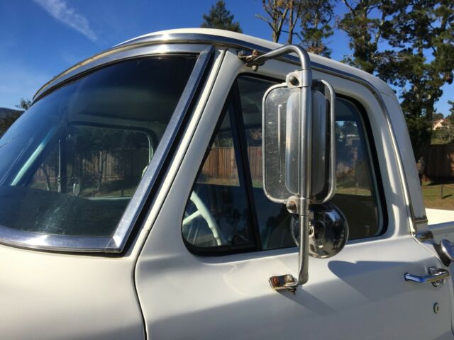 1969 Ford F-100 - photo 2