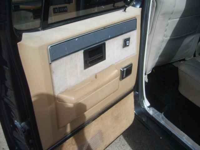 1984 GMC Sierra 3500 Crew Cab 4 Door - photo 12