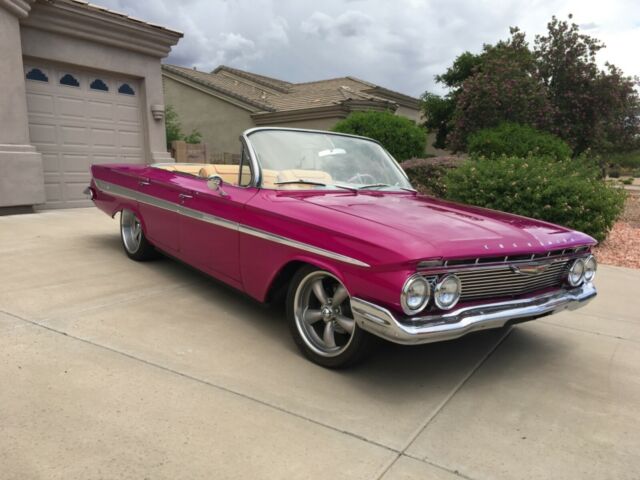 1961 Chevrolet Impala - photo 3