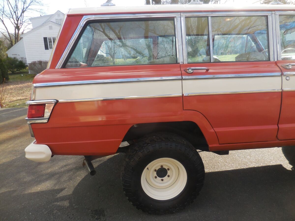 1976 Jeep Wagoneer - photo 10