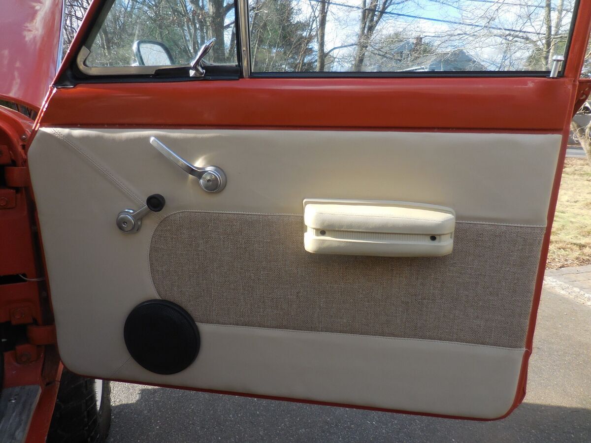 1976 Jeep Wagoneer - photo 2