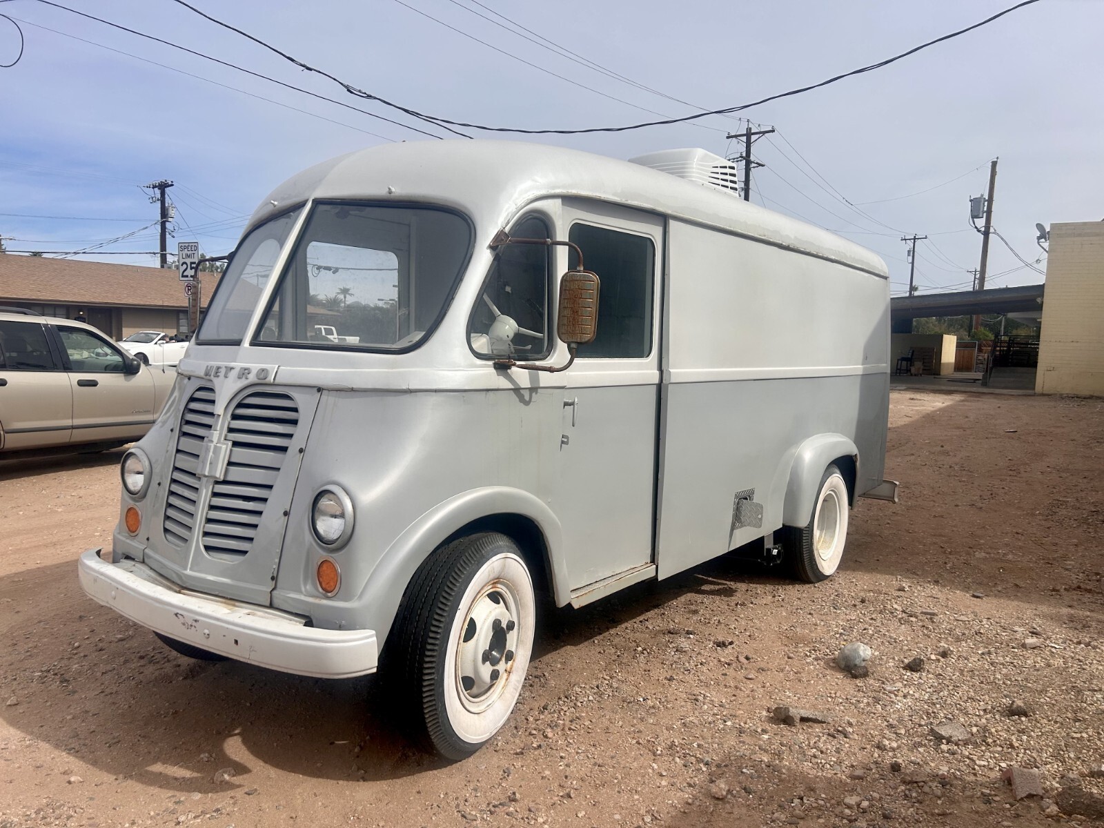 1964 International Harvester Metro - photo 8