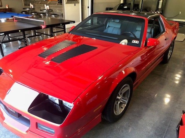 1989 Chevrolet Camaro IROC - photo 2