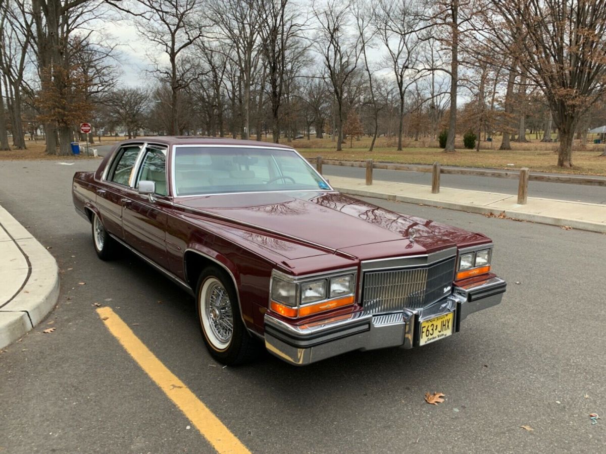 1986 Cadillac Fleetwood - photo 3