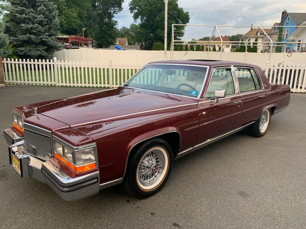 1986 Cadillac Fleetwood - photo 9