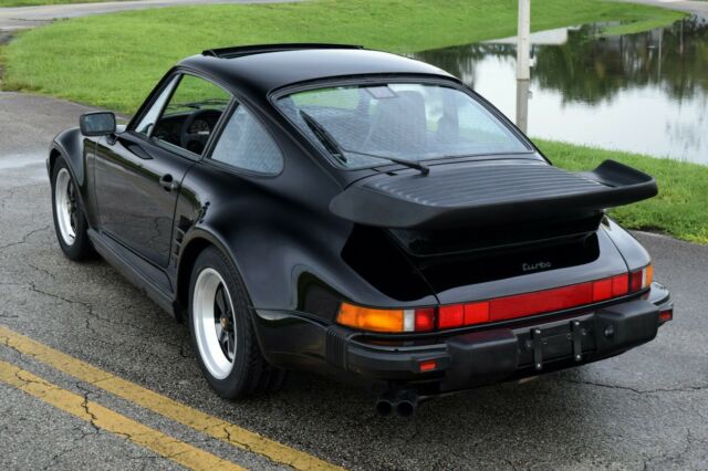 1987 Porsche 911 Turbo Slant Nose - photo 6