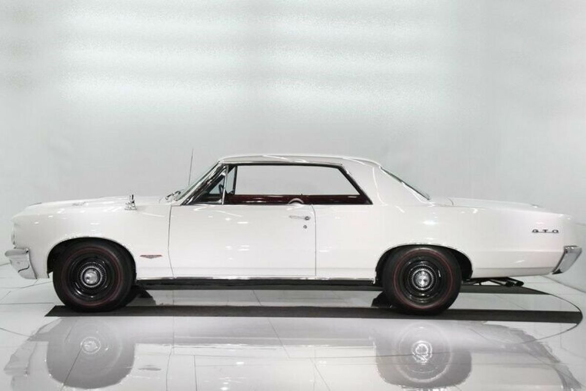 1964 Pontiac GTO - photo 10