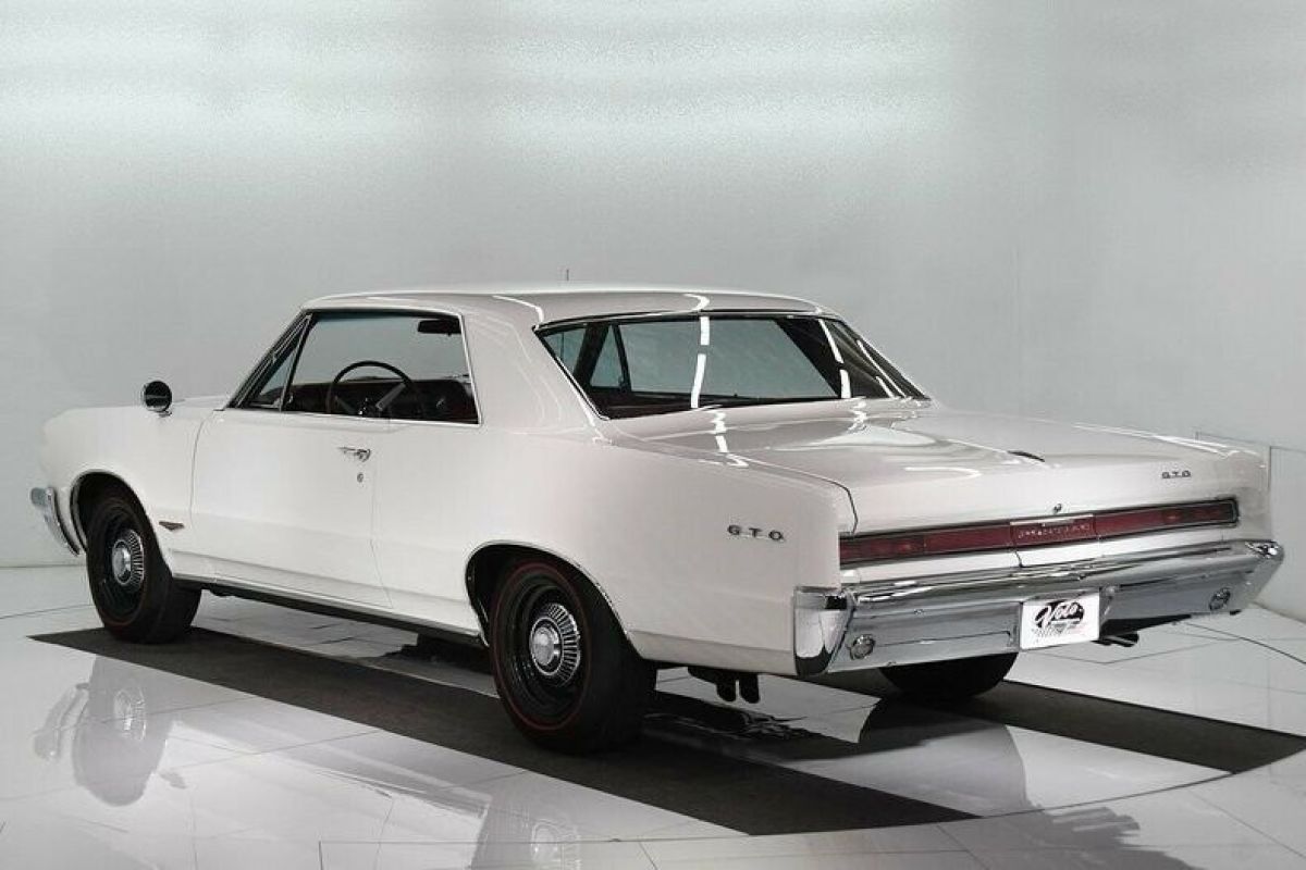 1964 Pontiac GTO - photo 3
