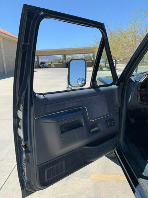 1989 Ford F-350 Lariat XLT - photo 9