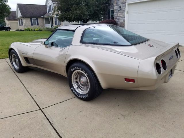 1982 Chevrolet Corvette Hatchback - photo 4