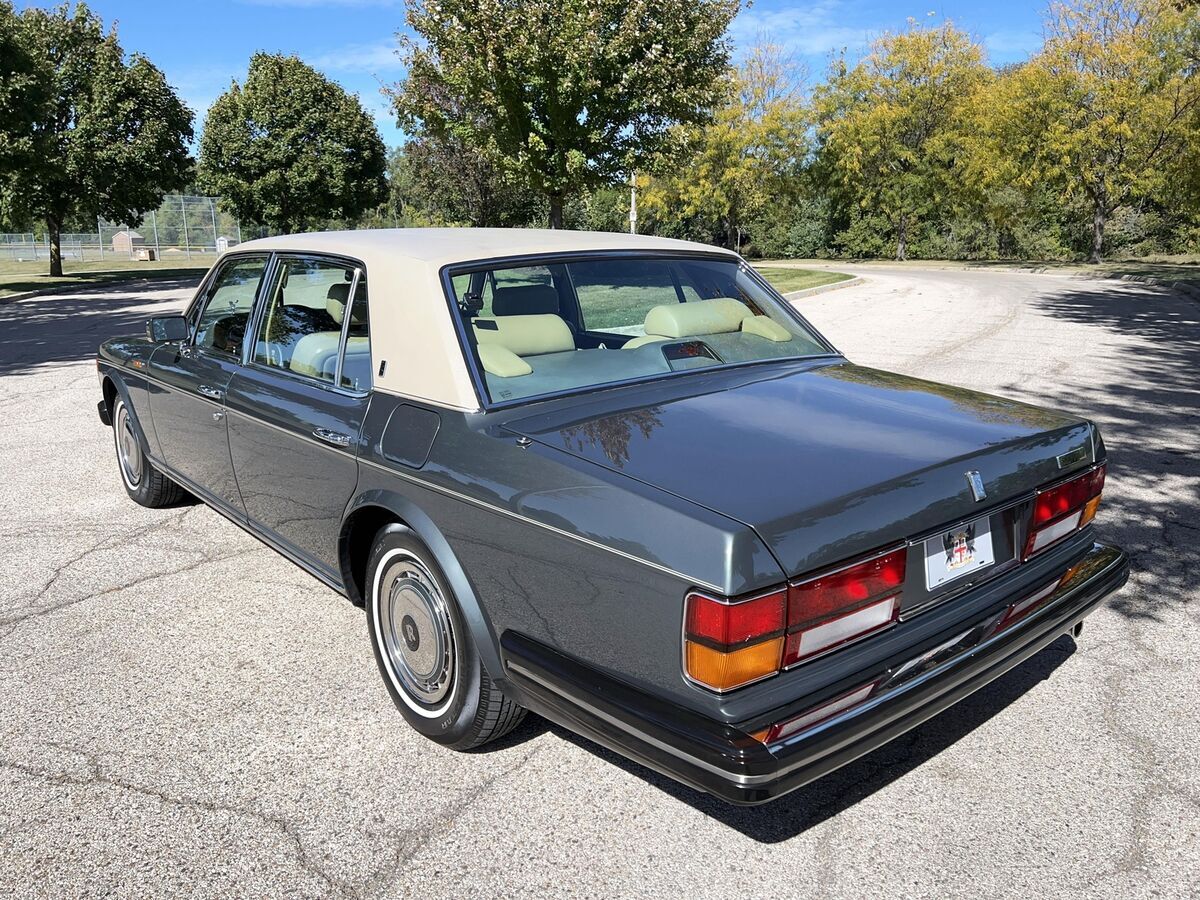 1990 Rolls-Royce Silver Spirit/Spur/Dawn ("LWB") - photo 10