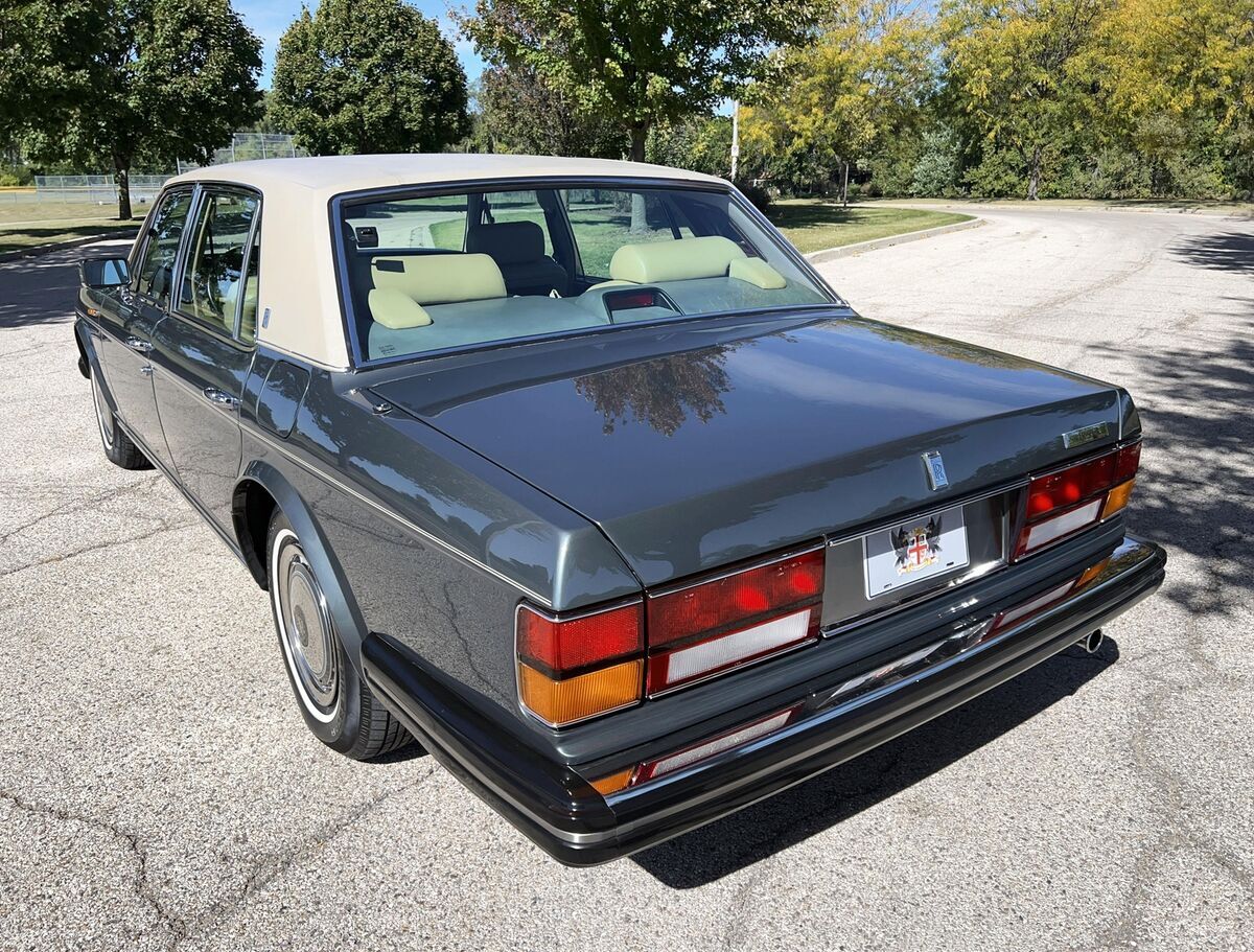 1990 Rolls-Royce Silver Spirit/Spur/Dawn ("LWB") - photo 11