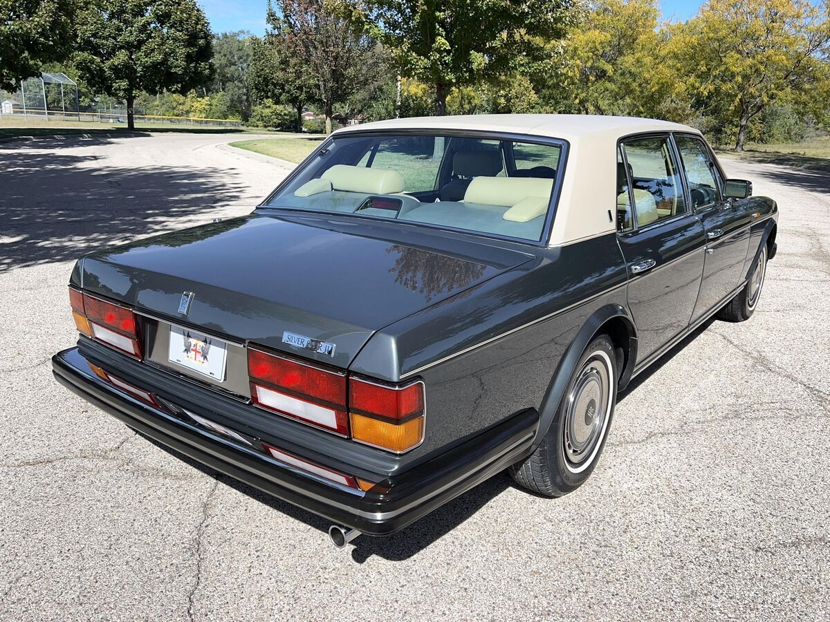 1990 Rolls-Royce Silver Spirit/Spur/Dawn ("LWB") - photo 13