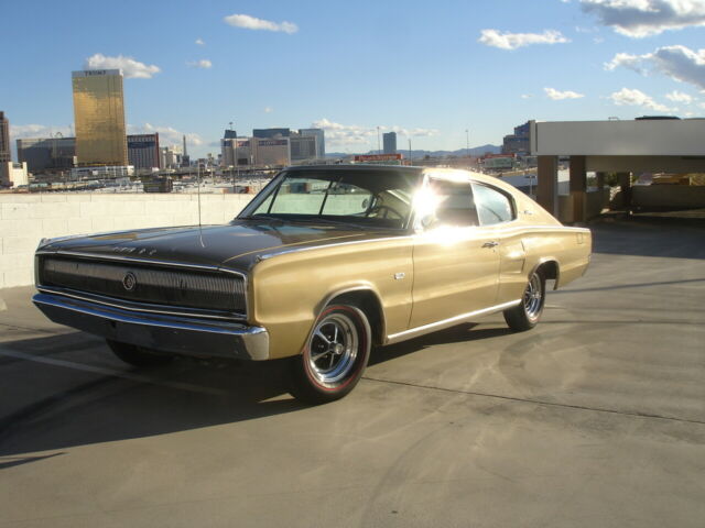 1967 Dodge Charger V8 Sports 2dr Hardtop - photo 2