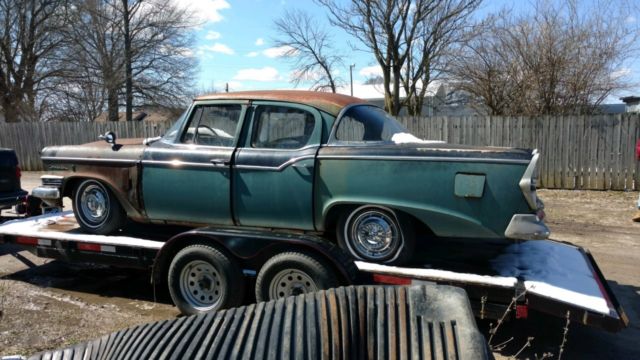 1957 Studebaker Commander - photo 2