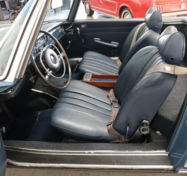 1969 Mercedes-Benz SL-Class 280SL Roadster - photo 10