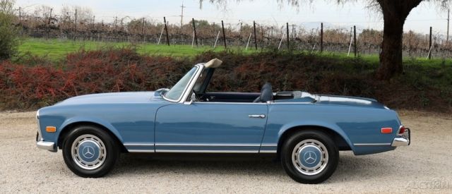 1969 Mercedes-Benz SL-Class 280SL Roadster - photo 2