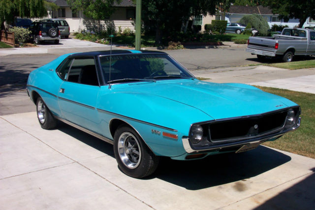ONE OWNER 1971 Turquoise Original everything ex. glass packs 360 V8 automatic 1971 AMC Javelin SST and T top appearance