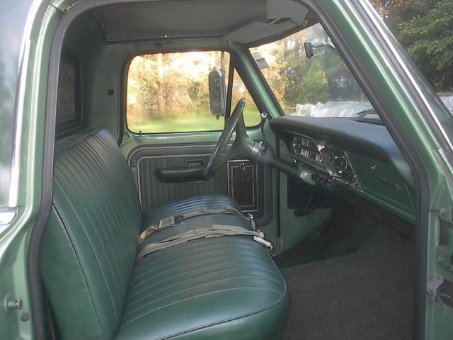 1972 Ford F-100 - photo 2