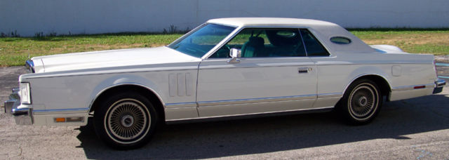 One Owner 1977 Mark V w/ Green Crushed Velour Interior, 55,000 miles, Runs Well 1977 Lincoln Mark Series