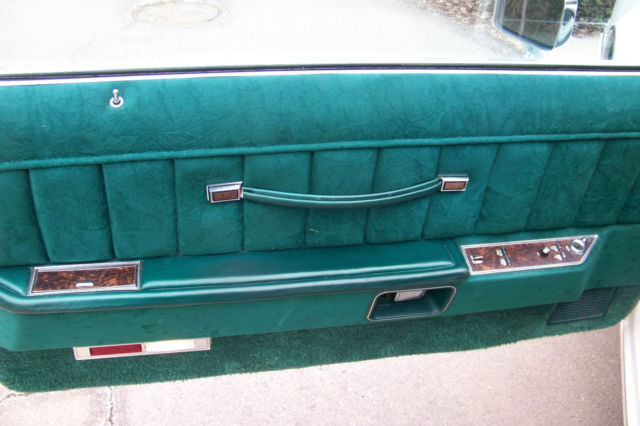 1977 Lincoln Mark Series - photo 11