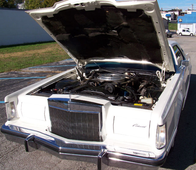 1977 Lincoln Mark Series - photo 3