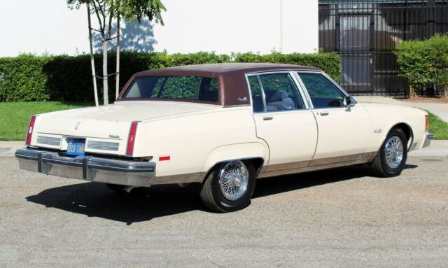 1984 Oldsmobile Ninety-Eight Regency Broughman, 100% Rust Free(310)259-5383 - photo 10