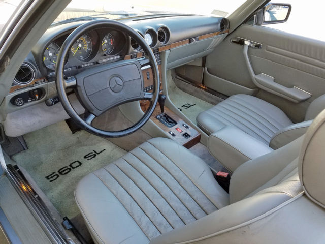 1987 Mercedes-Benz SL-Class 560SL - photo 10