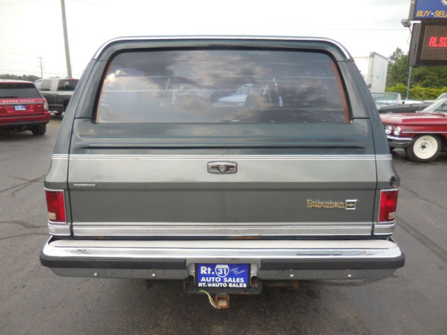 1988 Chevrolet Suburban Silverado 10 - photo 6