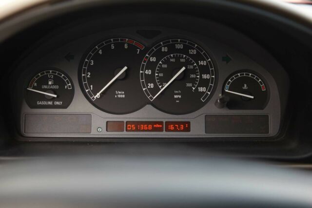 1991 BMW 8-Series Coupé with 52 Kmiles for the Collector !!! - photo 13