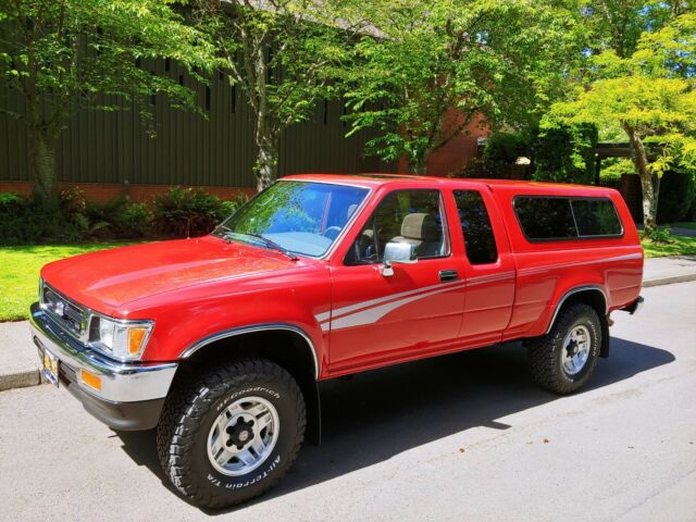 One Owner 1993 Toyota SR5 Extra Cab 4WD Pickup - Time warp truck! 1993 Toyota Pickup