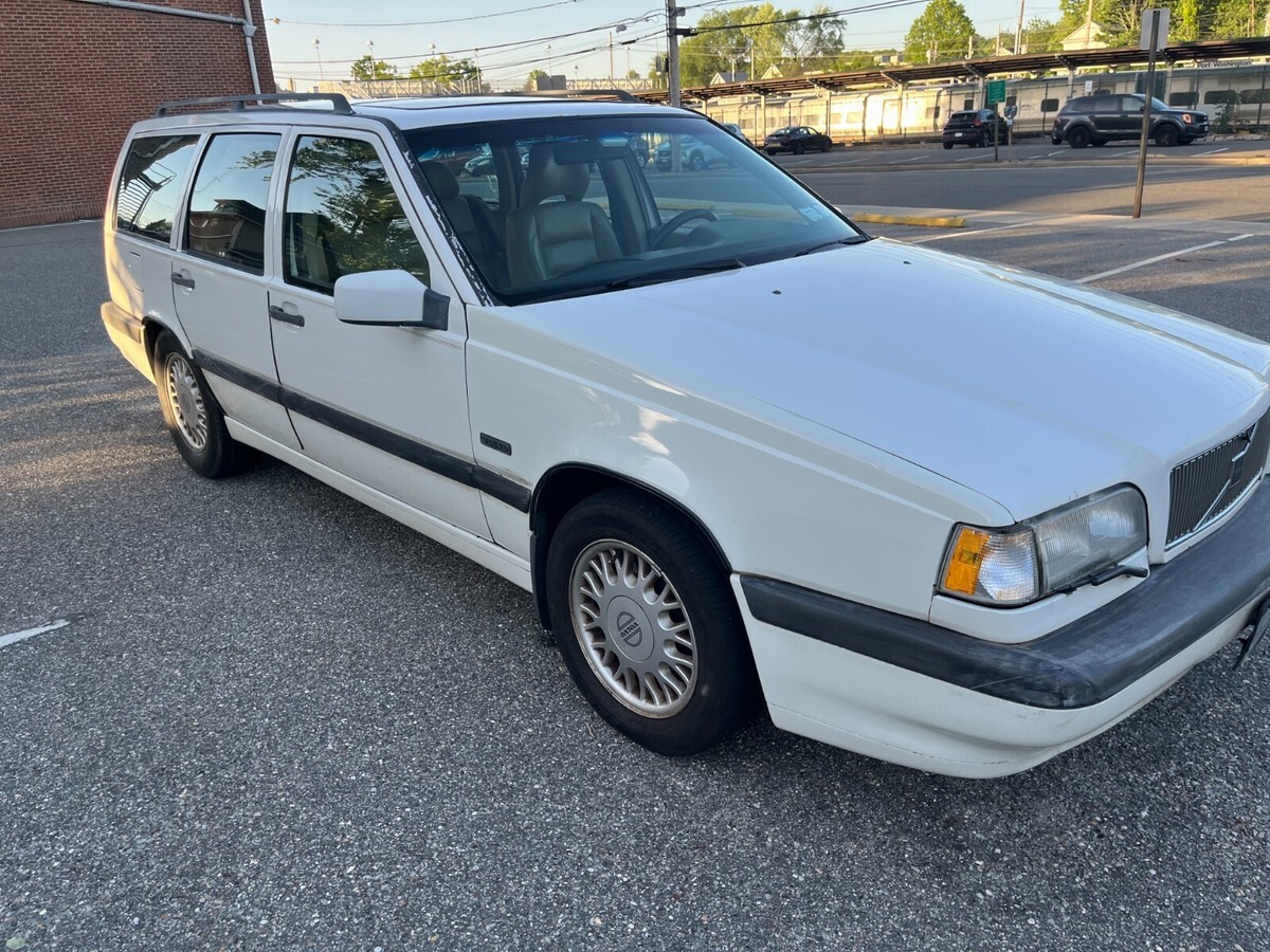 1994 Volvo 850 - photo 11
