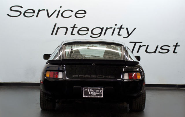 1984 Porsche 928 S Coupe 2-Door - photo 6