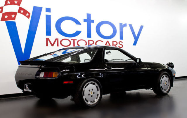 1984 Porsche 928 S Coupe 2-Door - photo 9