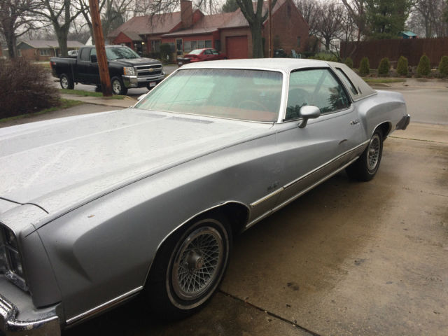 One owner 28,5XX miles All original Chevy Monte Carlo Landau Classic Car 1977 Chevrolet Monte Carlo