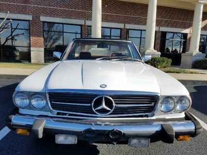 One owner 37,000 miles 1980 450SL. White / Saddle Interior 1980 Mercedes-Benz SL-Class
