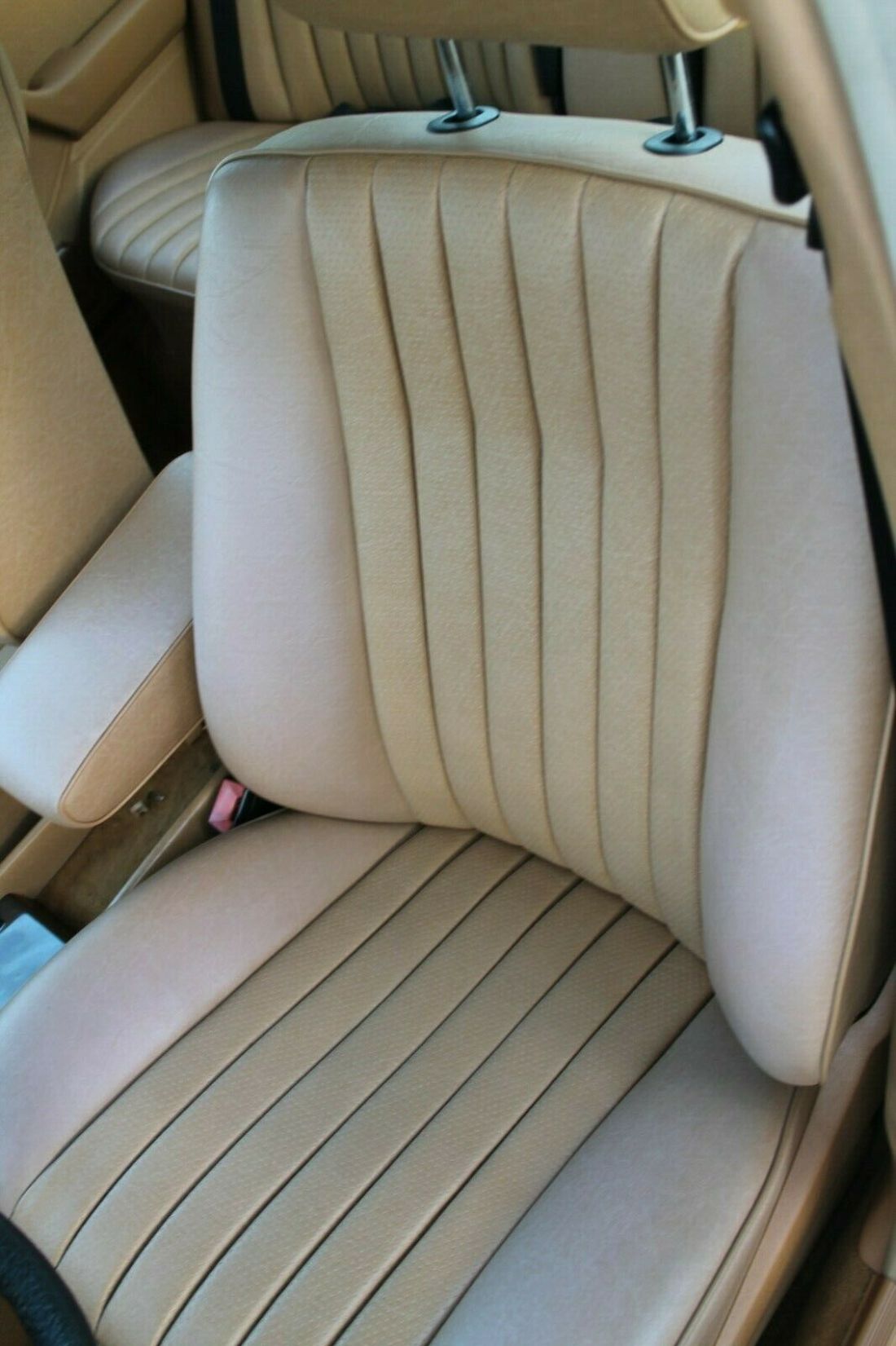 1986 Mercedes-Benz 300E E 300 amazing 42k miles - photo 13