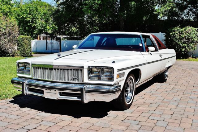 1976 Buick Electra Landau Limited Edition Believed 60k Original Miles - photo 2
