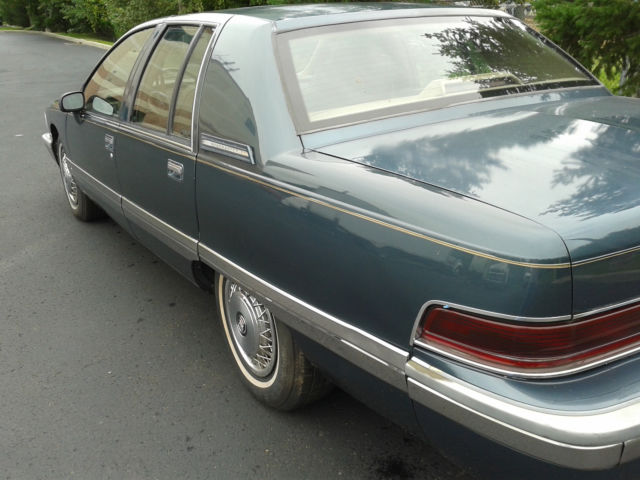 1994 Buick Roadmaster - photo 8