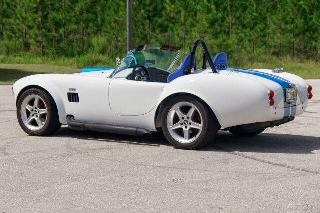 1965 Shelby Cobra Cobra - (Factory Five) - Ford 5.0 V8 - photo 5