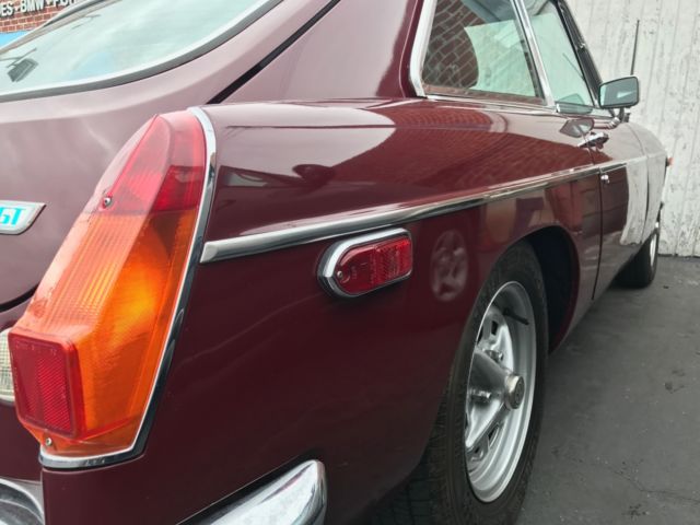 1973 MG MGB GT - photo 4