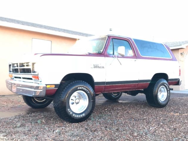 One owner 99% rust free.turnkey daily driver. WILL drive anywhere. 1987 Dodge Ramcharger