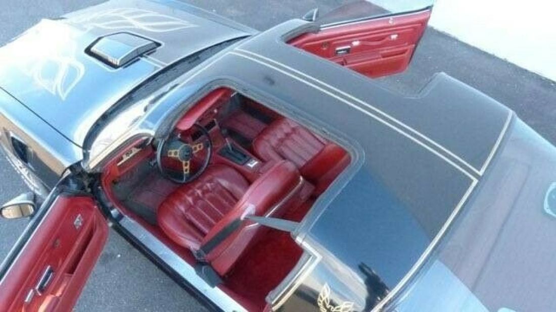 1977 Pontiac Firebird - photo 10