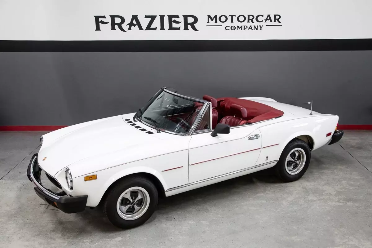 ONE OWNER DOCTOR OWNED with SERVICE RECORDS 39658 actual miles 1979 Fiat ONE OWNER SPIDER 2000