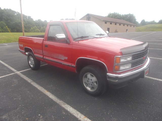 1992 Chevrolet C/K Pickup 1500 SILVARADO - photo 8