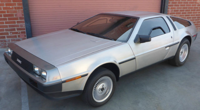 1981 DeLorean DMC-12  Stainless