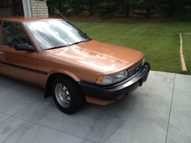 1989 Toyota Camry - photo 3