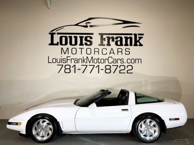ONE OWNER! MUSEUM QUALITY! 6 SPEED MANUAL! $39K STICKER! BEST C4 ON EBAY! COUPE! 1994 Chevrolet Corvette Base Hatchback 2-Door