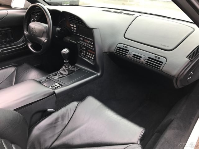 1994 Chevrolet Corvette Base Hatchback 2-Door - photo 11